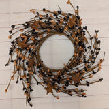 4.5 INCH BLACK AND TAN PIP BERRY CANDLE RING WITH RUSTY METAL STARS