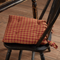 Country Primitive Burgundy Check Chair Pad