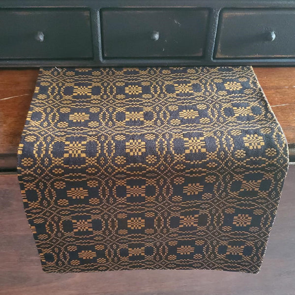 Black Lovers Knot Jacquard Table Runner 36"