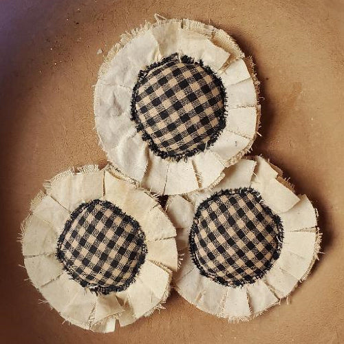 Country Primitive Fabric Flowers Bowl Fillers Black Gingham