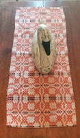 Colonial Patriots Knot Pumpkin Cream Navy Table Runner