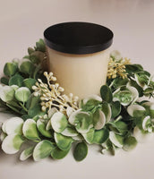 Country Farmhouse Seeded Eucalyptus Candle Ring 4"