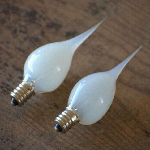 Country Primitive 5 watt Silicone Bulb 2 pack